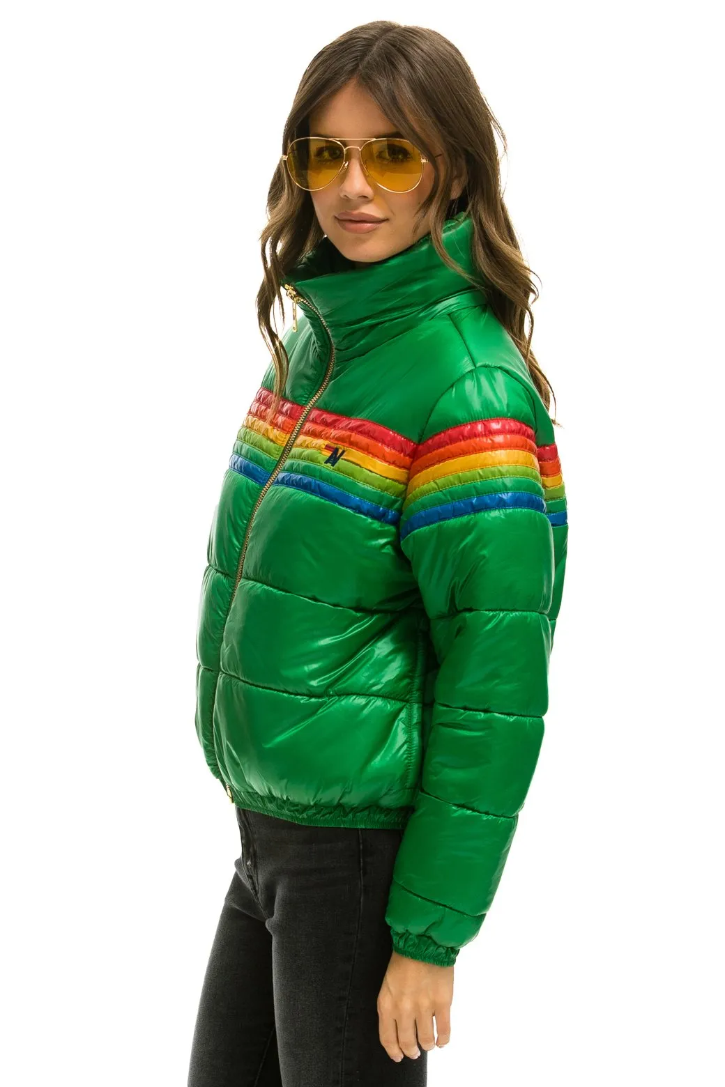 6 STRIPE LUXE APRES PUFFER JACKET - GLOSSY AMAZON