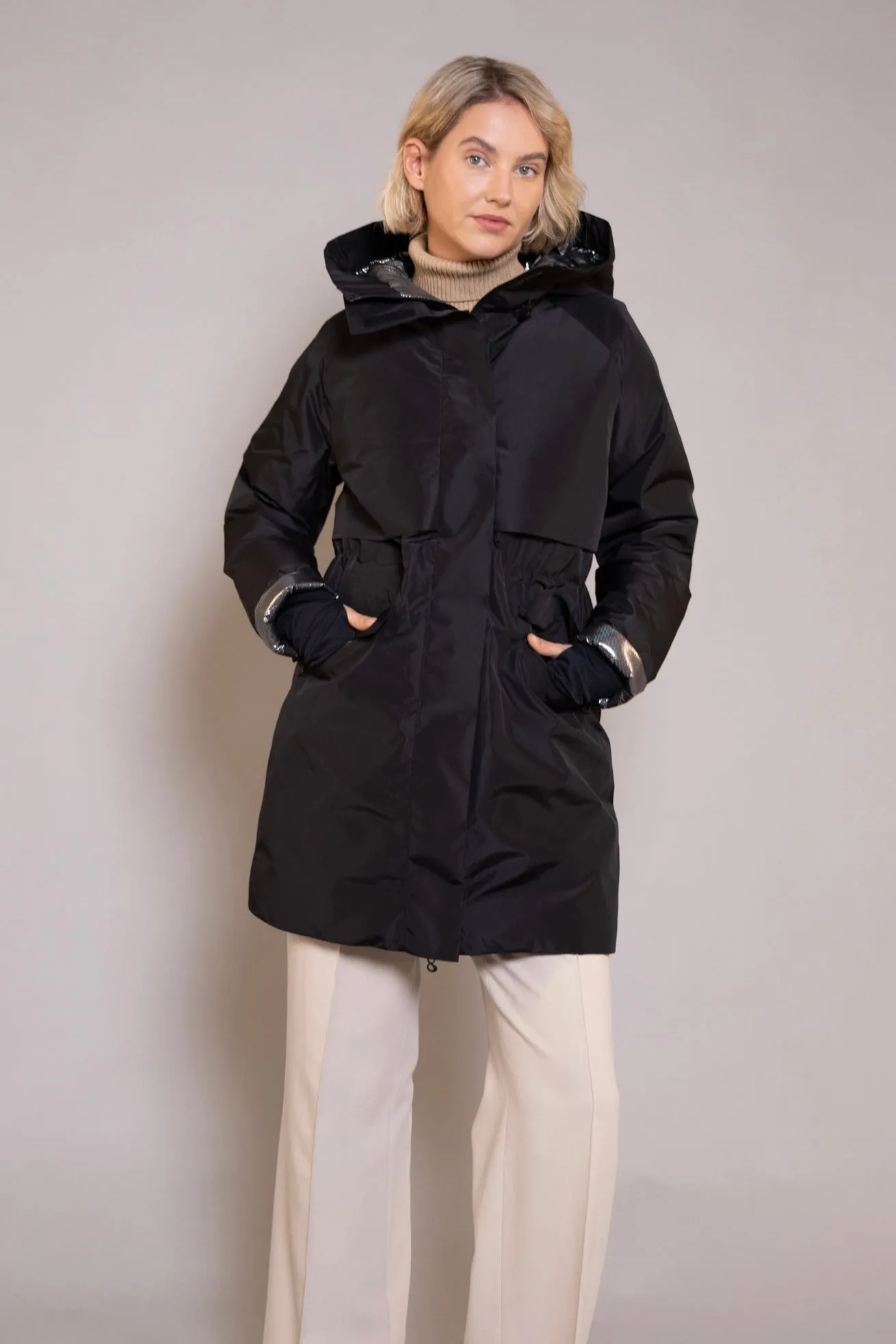 Waterproof reversible Puffer Jacket - Black